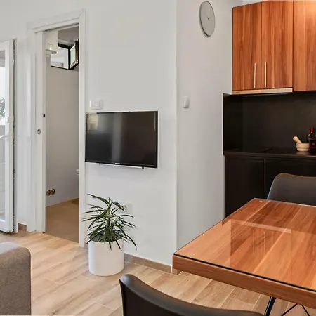 Apartment Kurika Anzotica *
